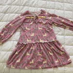 Girls dress size 8. Egg by Susan lazar